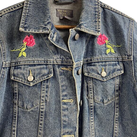 Embroidered Jean Jacket NYC Design Co 100% Cotton Small Vintage Y2K - Picture 3 of 10